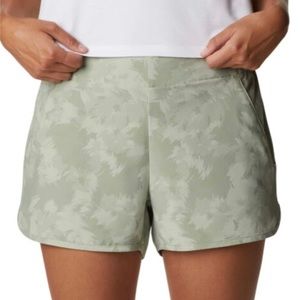 Columbia Women's Pleasant Creek Stretch Short Size L